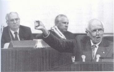17 Congress 1989 Sakharov Gorbachev Lukyanov.JPG